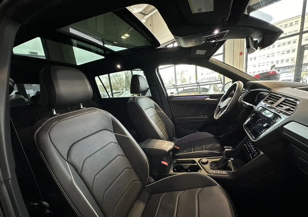 Volkswagen Tiguan Allspace cena 174900 przebieg: 9300, rok produkcji 2022 z Iłża małe 277